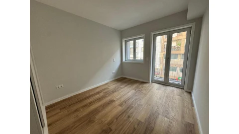 Apartamento T3 para Venda em Cedofeita, Santo Ildefonso, Sé, Miragaia, São Nicolau e Vitória