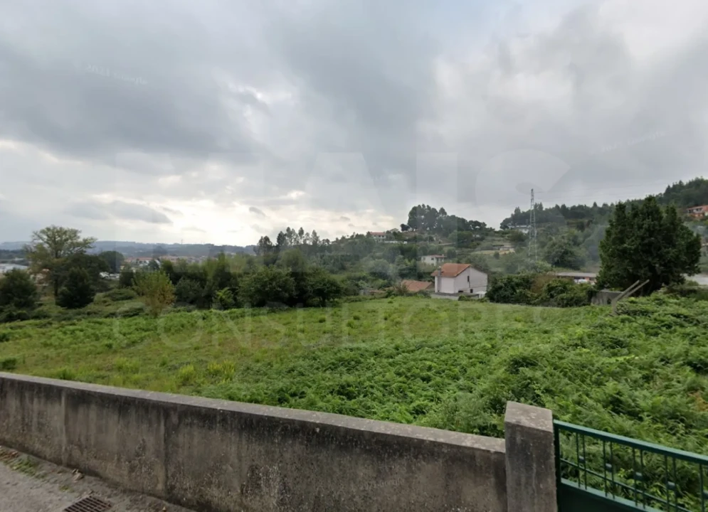 Terreno para Venda em Pedroso e Seixezelo Foto 1