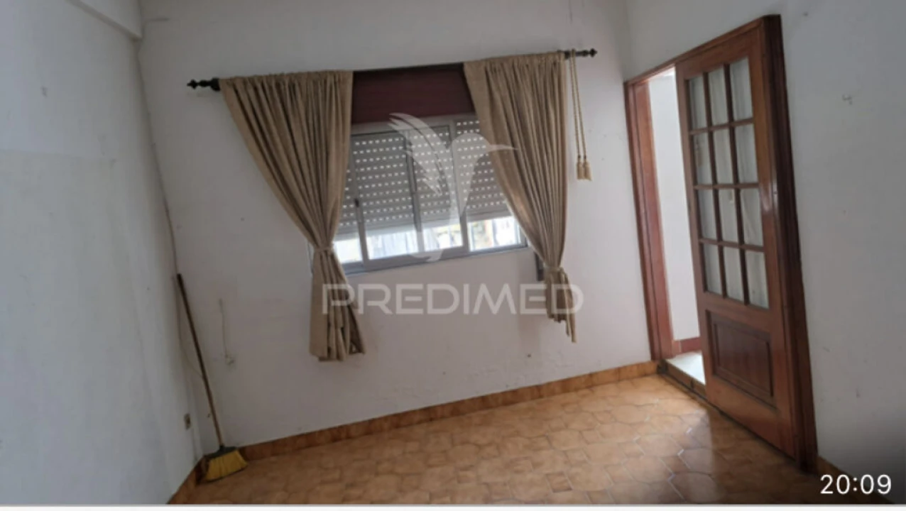 Moradia T3 para Venda em São Mamede de Ribatua Foto 8