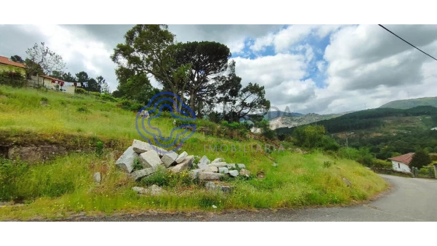 Terreno para Venda em Gondomil e Sanfins Foto 11