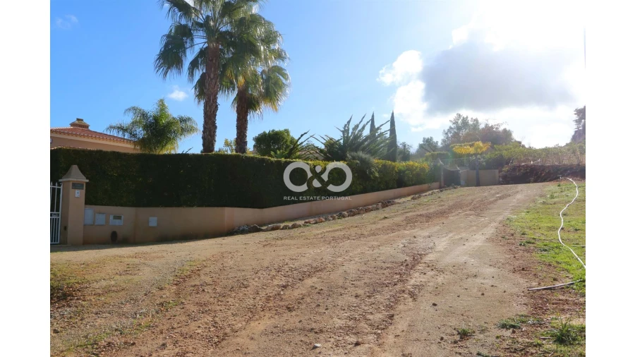 Negócio para Venda em São Bartolomeu de Messines Foto 1