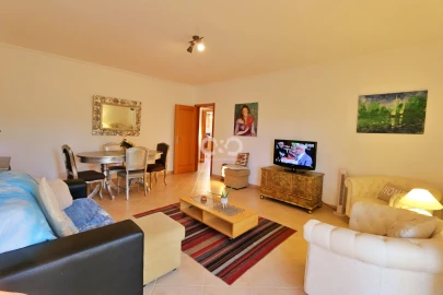 Apartamento T1 para Venda em Luz
