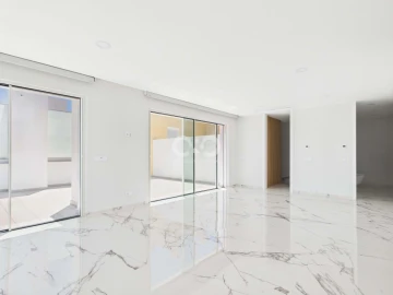 Apartamento T3 para Venda em Lagos (São Sebastião e Santa Maria)