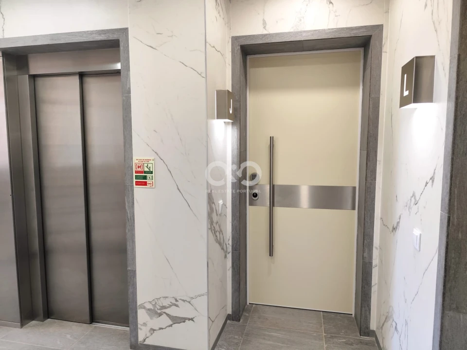Apartamento T3 para Venda em Lagos (São Sebastião e Santa Maria) Foto 34