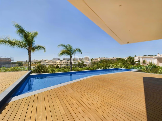 Moradia T3 para Venda em Lagos (São Sebastião e Santa Maria) Foto 9