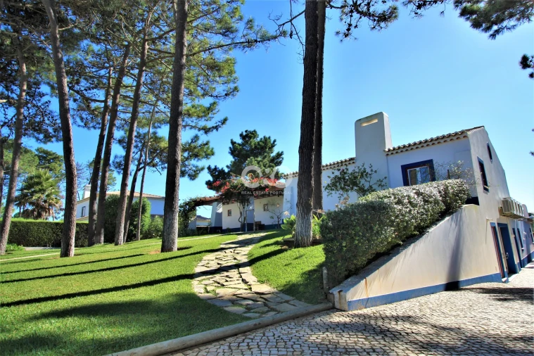 Moradia T8 para Venda em Aljezur Foto 35