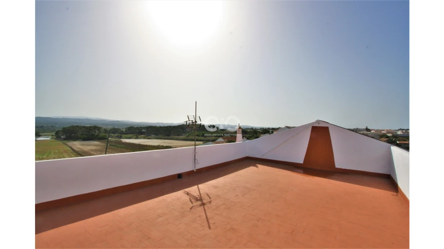 Negócio para Venda em Rogil Foto 5