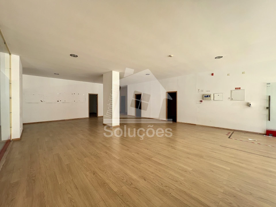 Negócio para Arrendamento em Portimão Foto 8