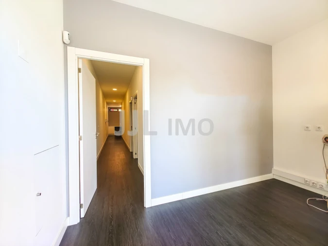 Loja para Venda em Oeiras e São Julião da Barra, Paço de Arcos e Caxias Foto 7