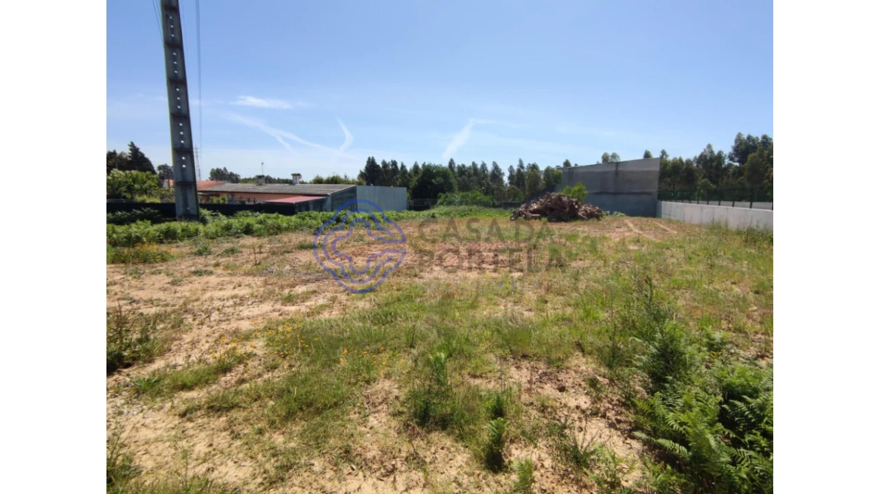 Terreno para Venda em Serzedo e Perosinho Foto 3