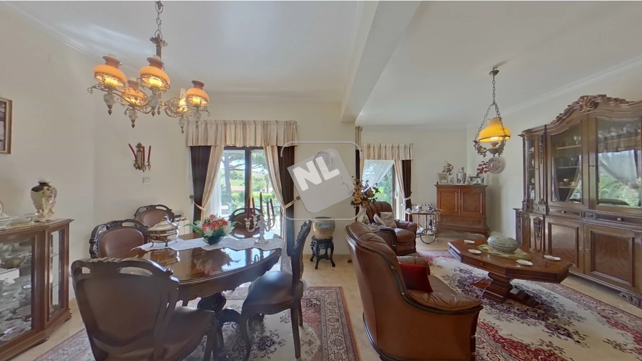 Moradia T5 para Venda em Turcifal Foto 23