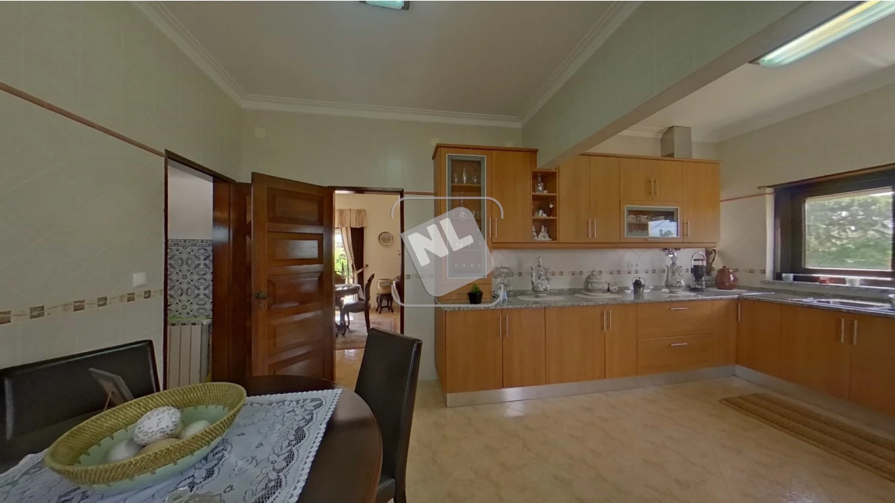 Moradia T5 para Venda em Turcifal Foto 36