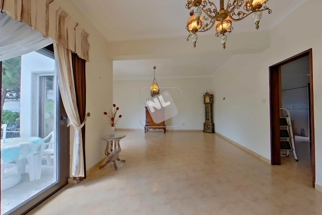 Moradia T5 para Venda em Turcifal Foto 34