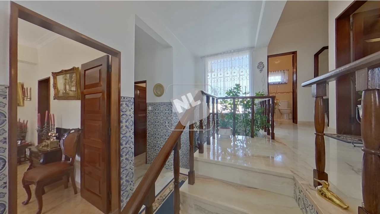 Moradia T5 para Venda em Turcifal Foto 19