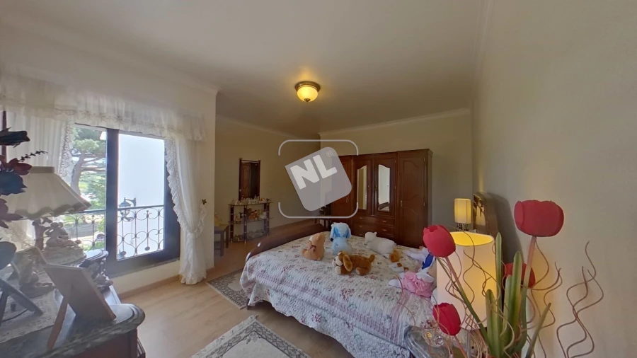 Moradia T5 para Venda em Turcifal Foto 59