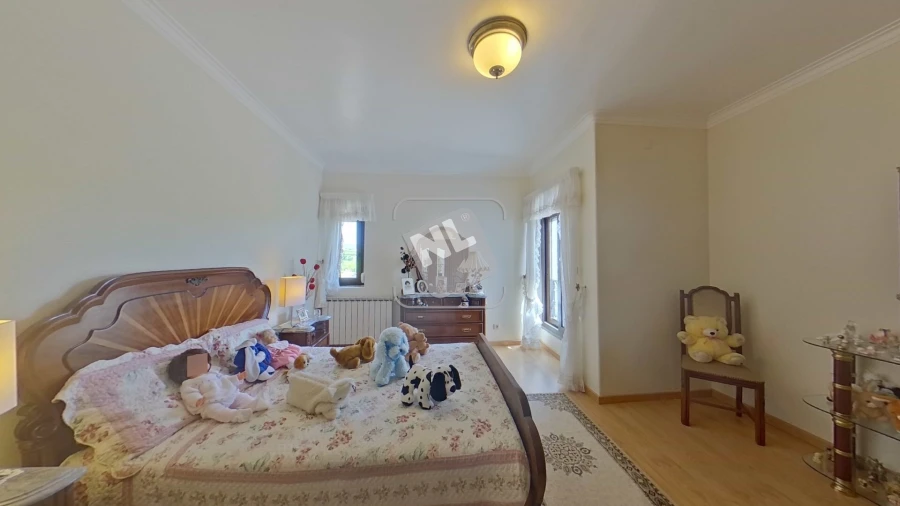 Moradia T5 para Venda em Turcifal Foto 57