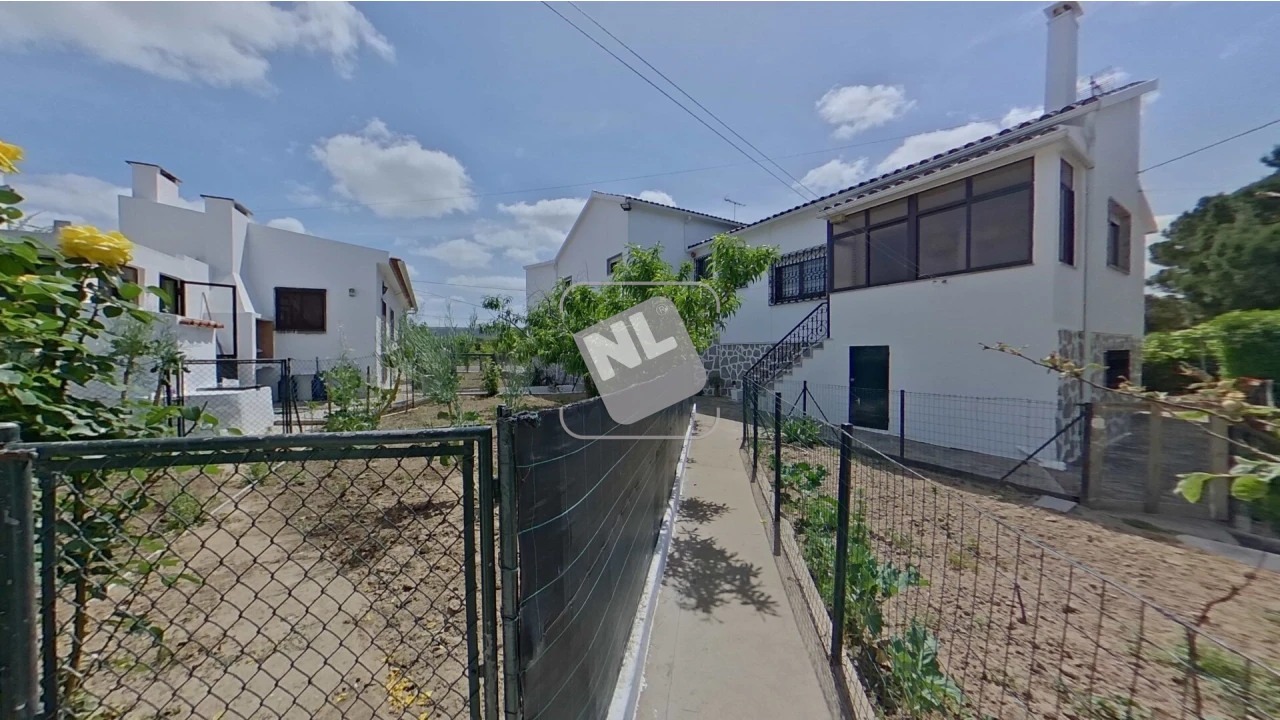 Moradia T5 para Venda em Turcifal Foto 101