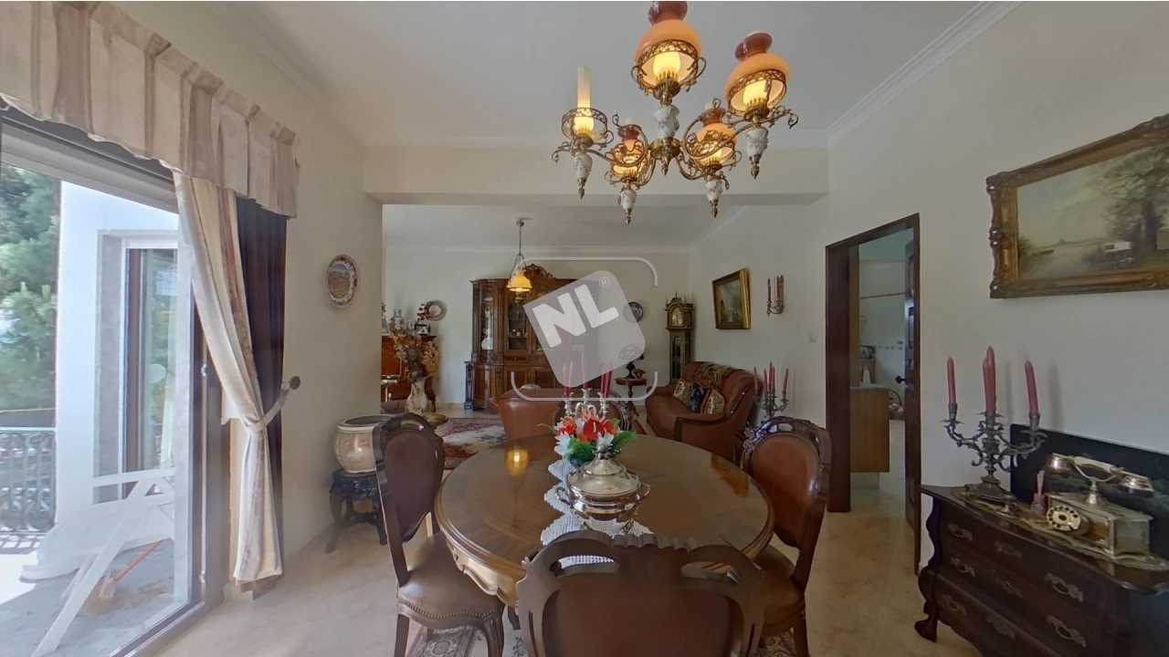 Moradia T5 para Venda em Turcifal Foto 22