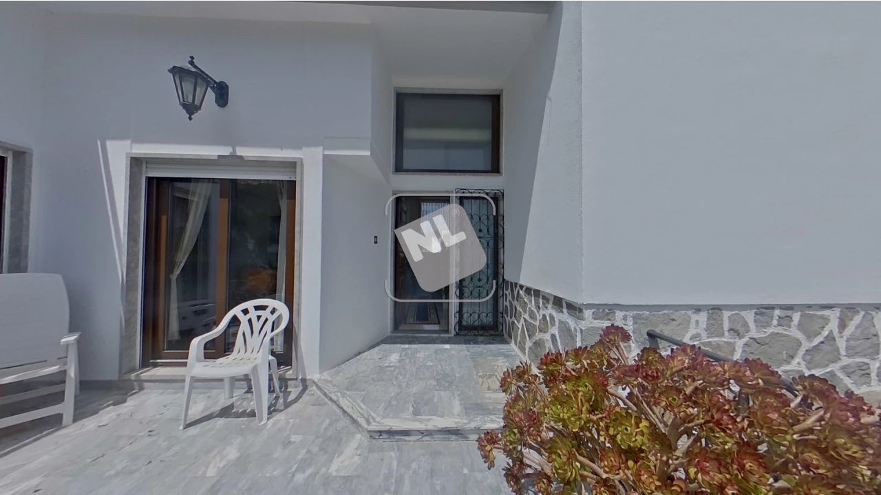 Moradia T5 para Venda em Turcifal Foto 17