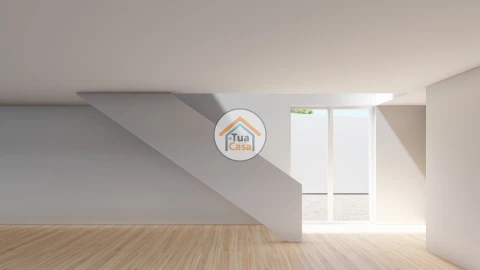 Moradia T4 para Venda em Orgens