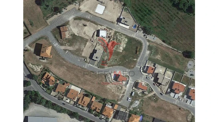 Terreno para Venda em Boidobra Foto 1