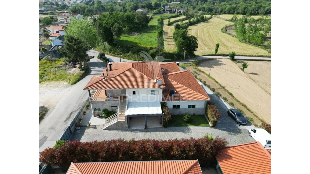 Moradia T5 para Venda em Sande São Lourenço e Balazar Foto 2