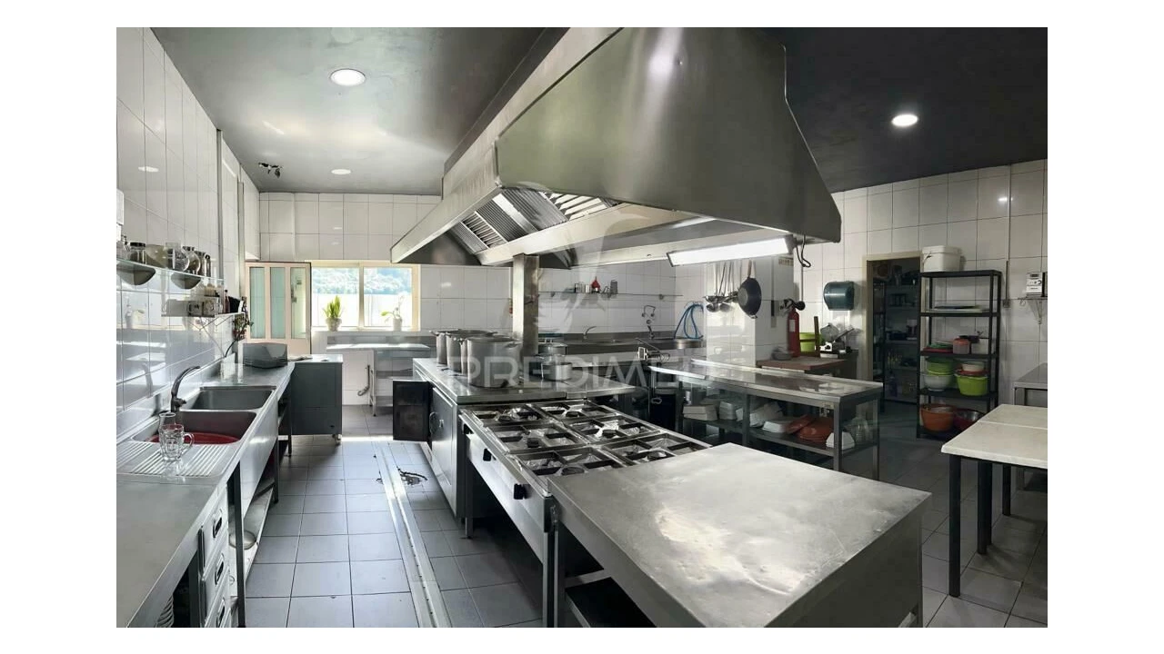 Moradia T5 para Venda em Sande São Lourenço e Balazar Foto 12