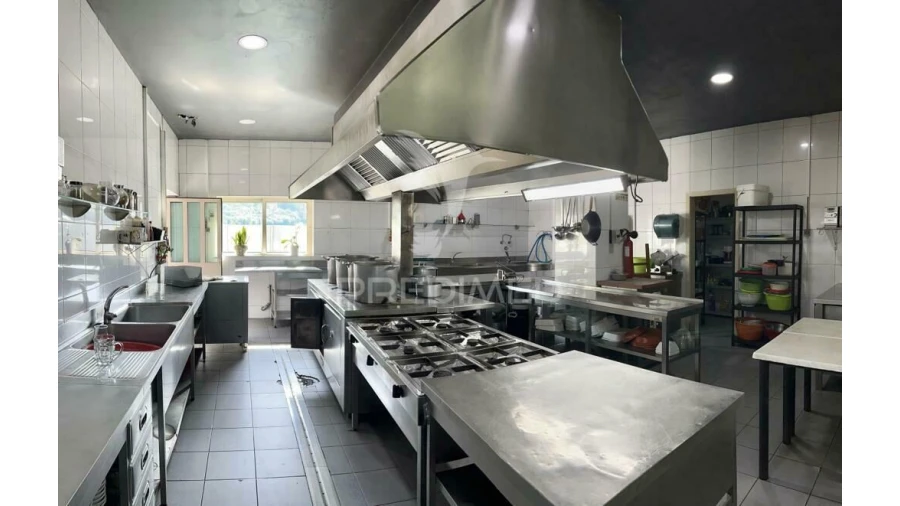 Moradia T5 para Venda em Sande São Lourenço e Balazar Foto 12