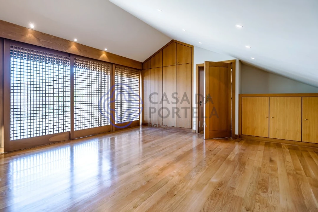 Moradia T4 para Venda em São Mamede de Infesta e Senhora da Hora Foto 28