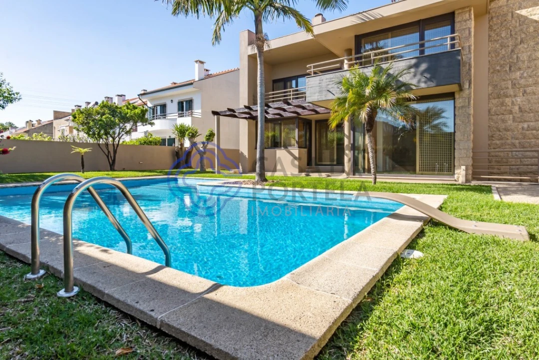 Moradia T4 para Venda em São Mamede de Infesta e Senhora da Hora Foto 3