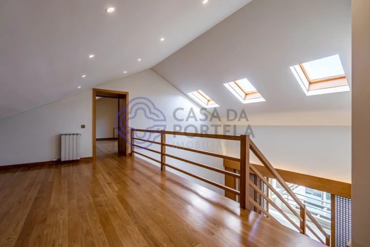 Moradia T4 para Venda em São Mamede de Infesta e Senhora da Hora Foto 26