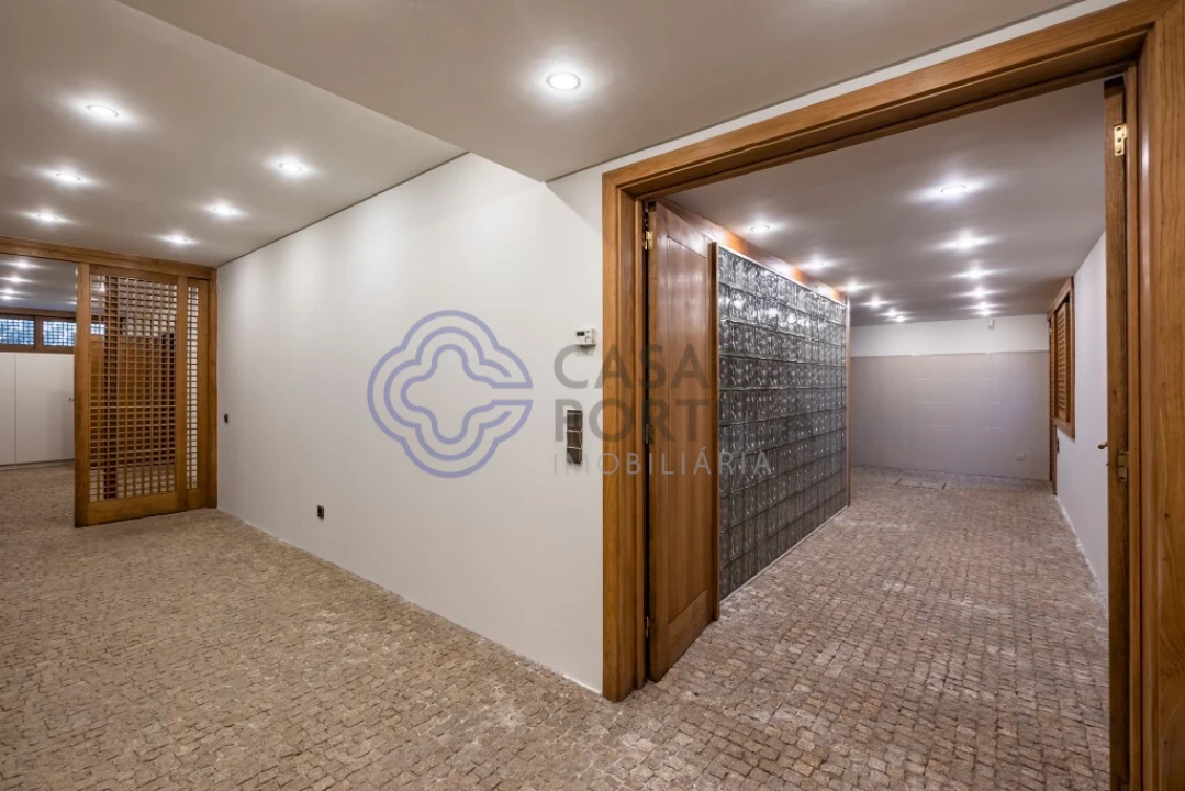 Moradia T4 para Venda em São Mamede de Infesta e Senhora da Hora Foto 8