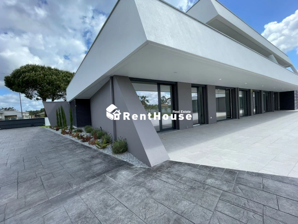 Moradia T4 para Venda em Arazede Foto 2