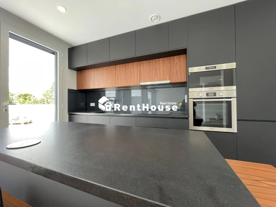 Moradia T4 para Venda em Arazede Foto 9