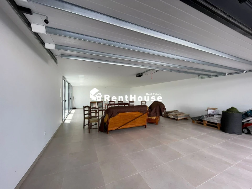 Moradia T4 para Venda em Arazede Foto 18