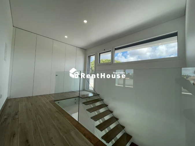 Moradia T3 para Venda em Arazede Foto 10