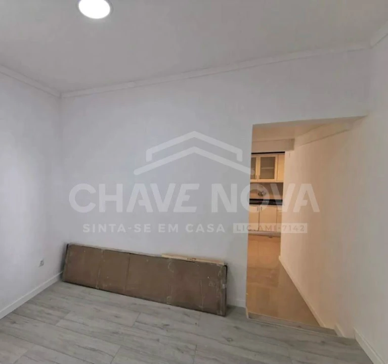 Moradia T3 para Venda em Ajuda Foto 10