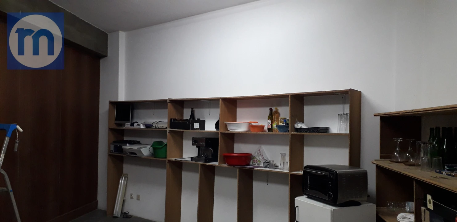 Loja para Arrendamento em Amarante (São Gonçalo), Madalena, Cepelos e Gatão Foto 5