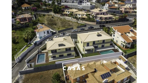 Moradia T3 para Venda em São Martinho