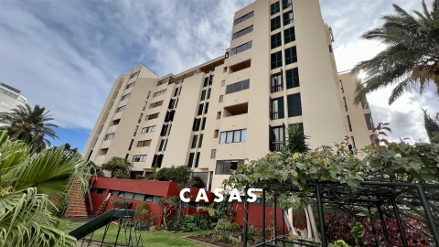 Apartamento T3 para Venda em Funchal (São Pedro)