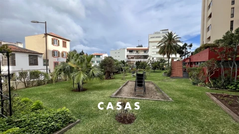 Apartamento T3 para Venda em Funchal (São Pedro)