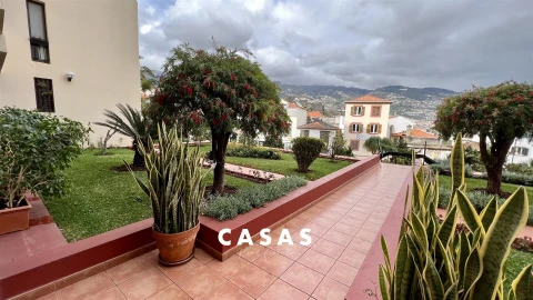 Apartamento T3 para Venda em Funchal (São Pedro)