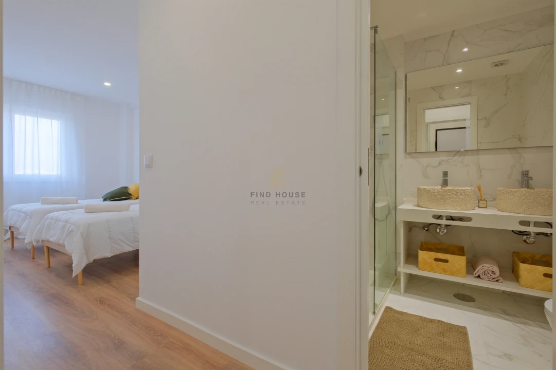 Apartamento T2 para Venda em Benfica Foto 23