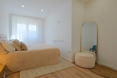 Apartamento T2 para Venda em Benfica