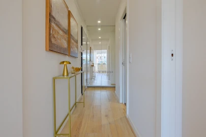 Apartamento T2 para Venda em Benfica