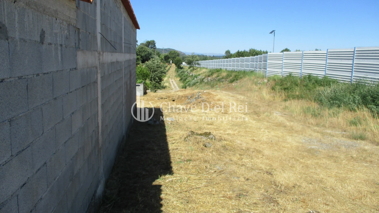 Terreno para Venda em Freixiosa Foto 12
