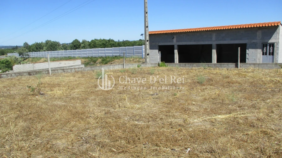 Terreno para Venda em Freixiosa Foto 3