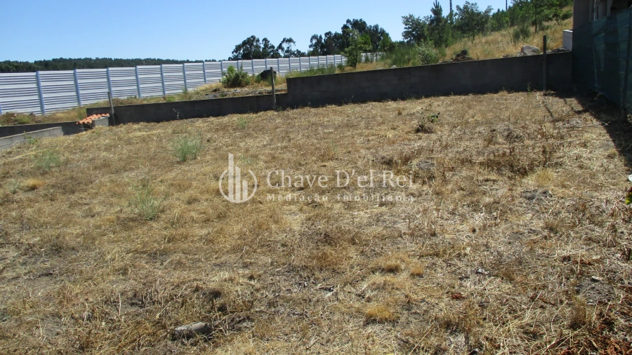Terreno para Venda em Freixiosa Foto 6