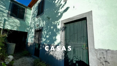 Moradia T2 para Venda em Arco da Calheta