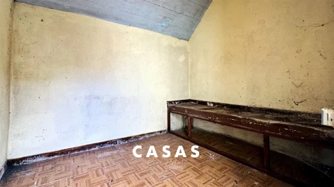 Moradia T2 para Venda em Arco da Calheta